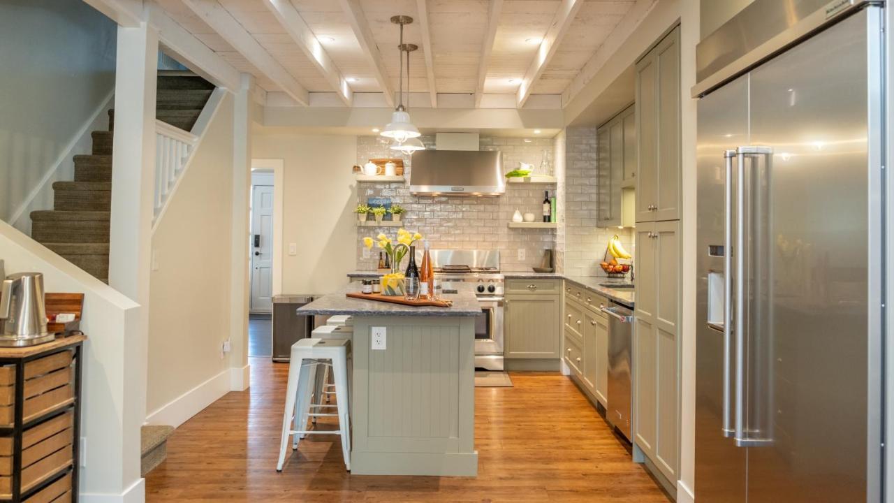 Kelowna Bed & Breakfast - Chatham House Buitenkant foto