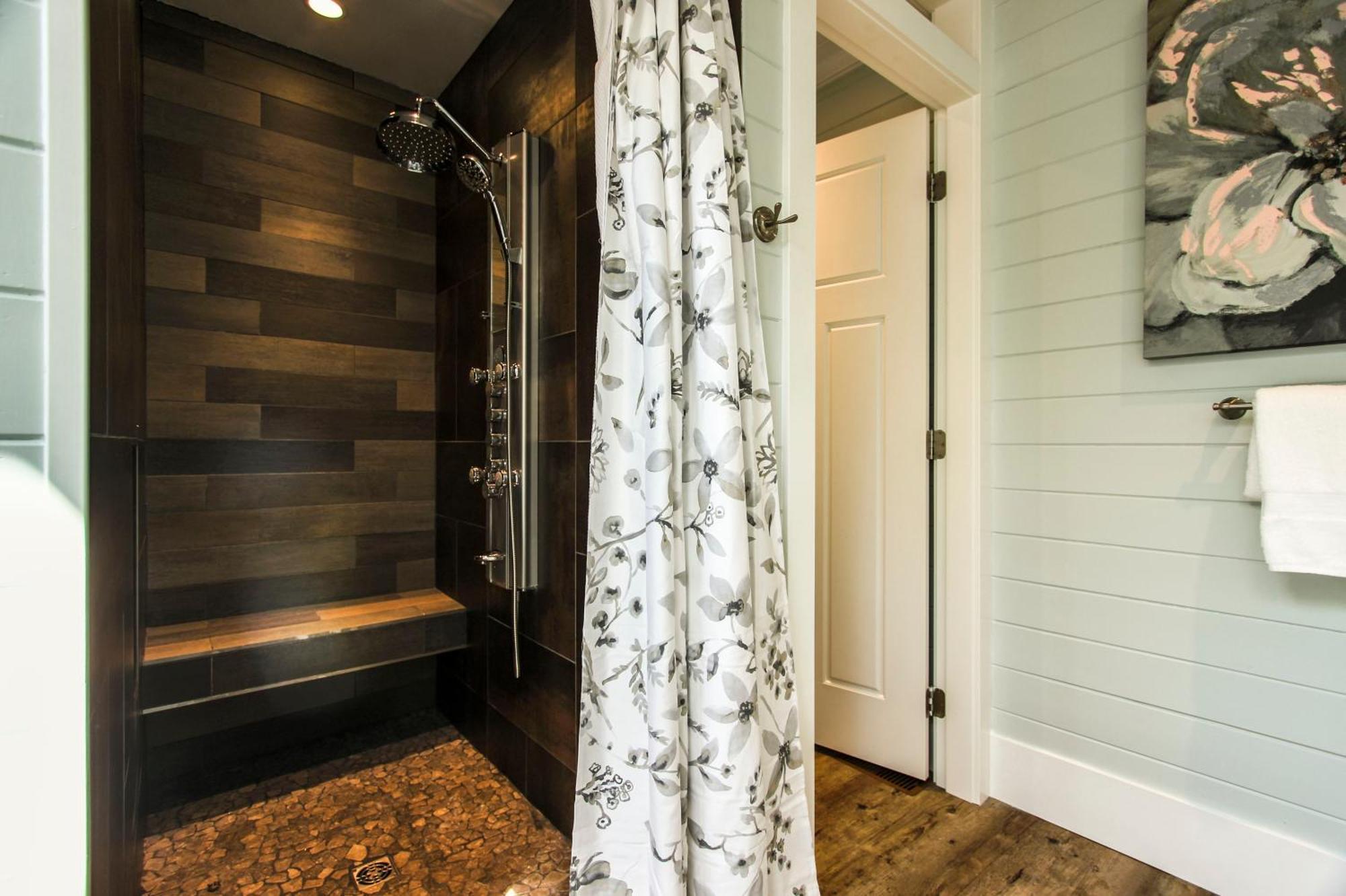 Kelowna Bed & Breakfast - Chatham House Kamer foto